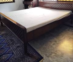 Low Price: 1 Bed set with side tables (+ mattress)