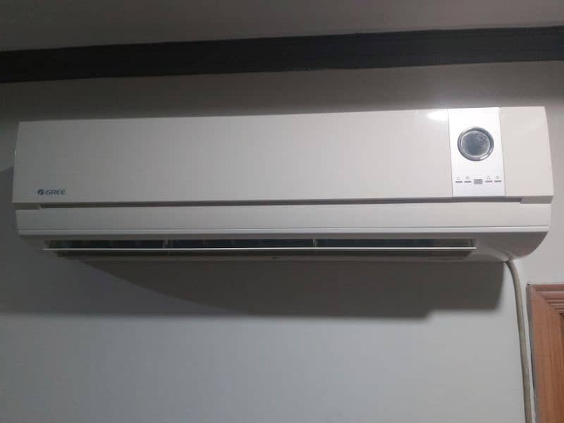 Gree & Hire Split AC 1.5 Ton NoN Invertor 2