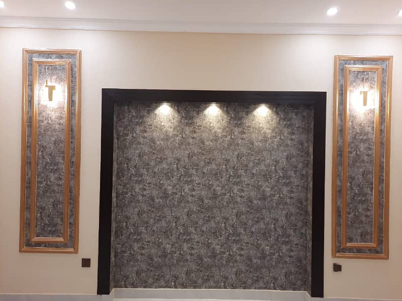 10 Marla Upper Portion Available For Rent In Chambelli Block Bahria Town Lahore 8