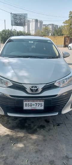 Toyota Yaris 1.5 2020 register 2021