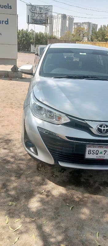 Toyota Yaris 1.5 2020 register 2021 4