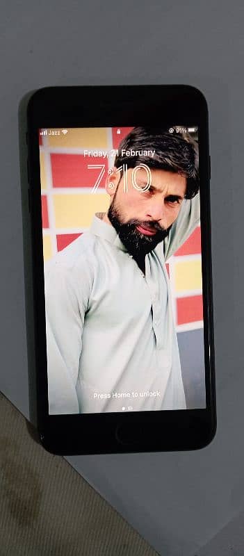 Iphone 8+ for sell in ajk 1