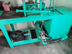 hadrolik molding machine