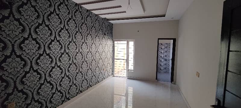 10 Marla Brand New House For Rent 8