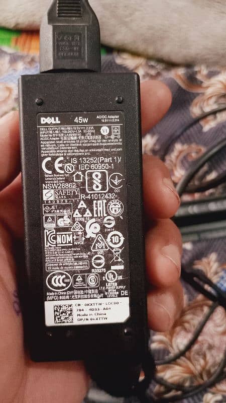 Dell Inspiron Original Charger 1