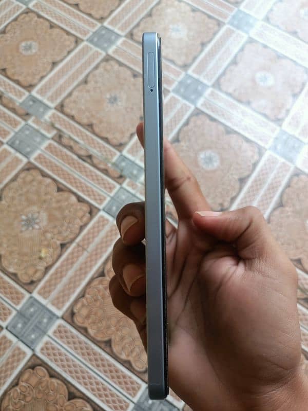 Realme Note 60 2