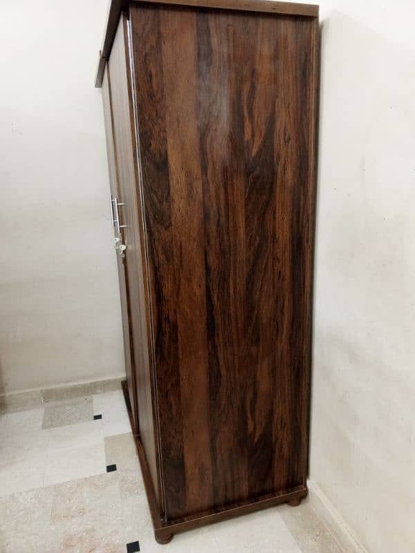 3 Door wooden new wardrobe 3