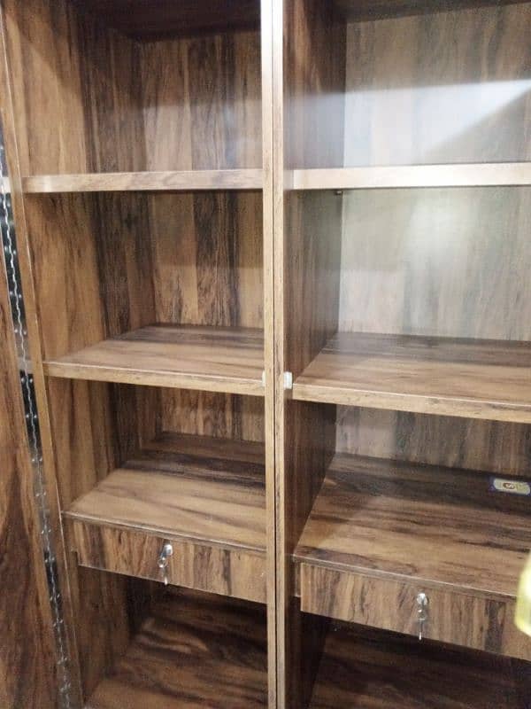 3 Door wooden new wardrobe 4