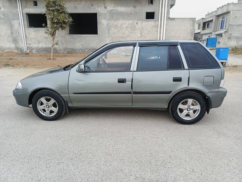 Suzuki Cultus VXL 2013 3