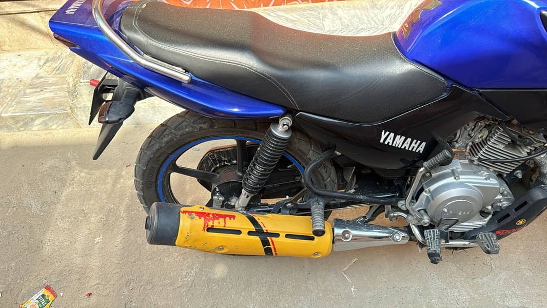 Yamaha YBR 125 2021 9