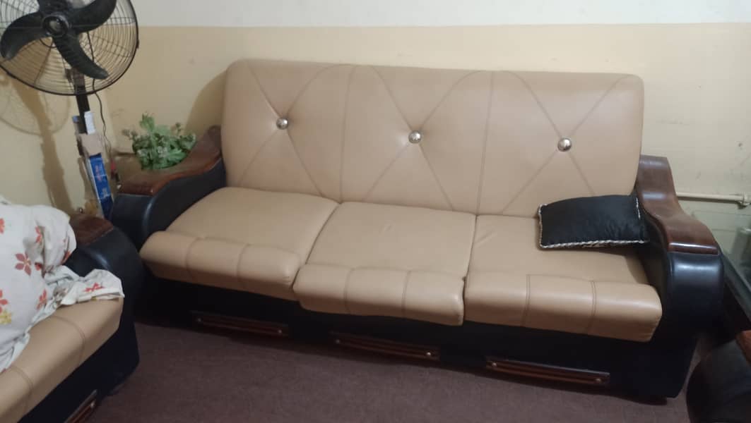 5 SEATER SOFA SET 0