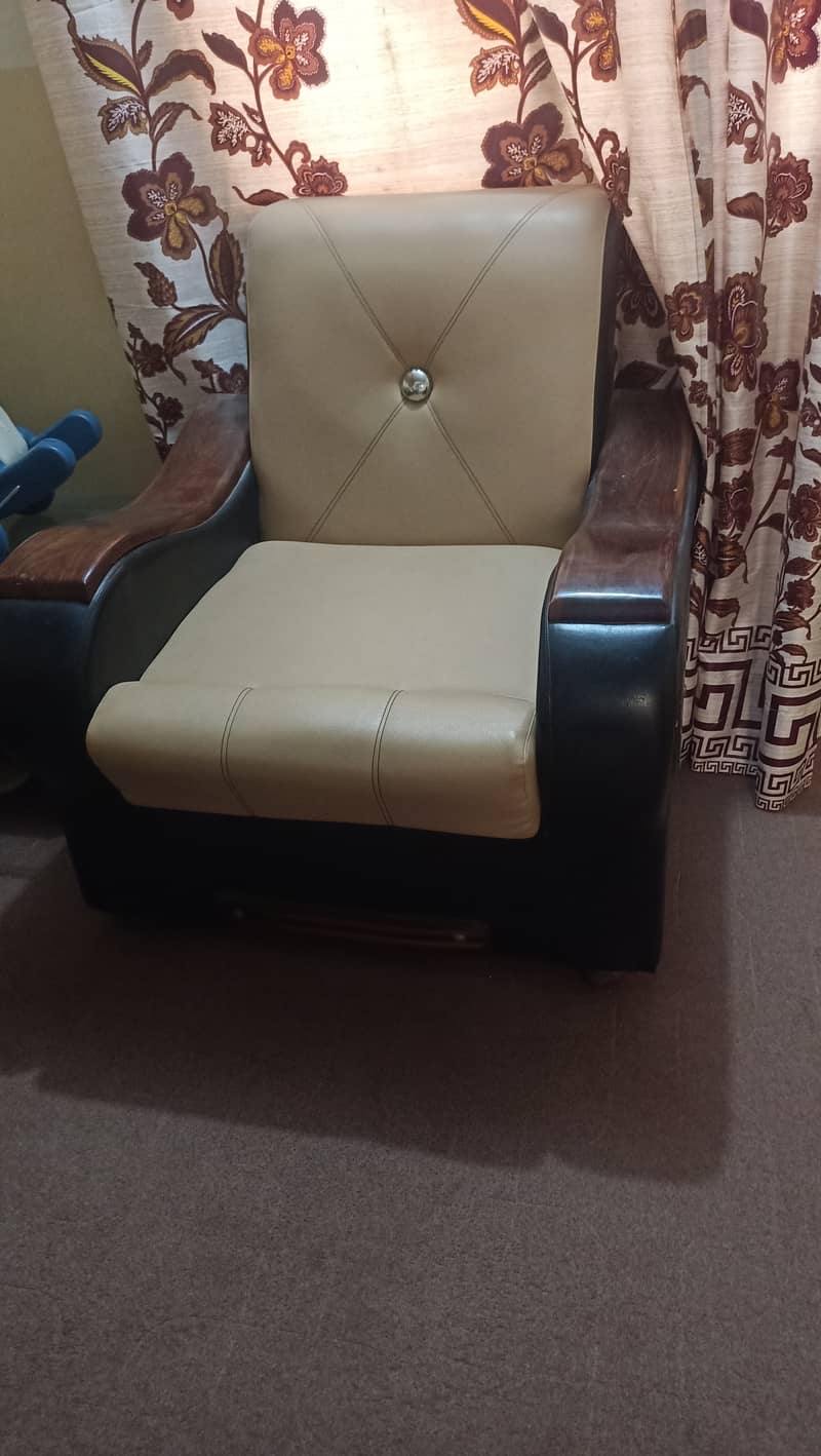 5 SEATER SOFA SET 4