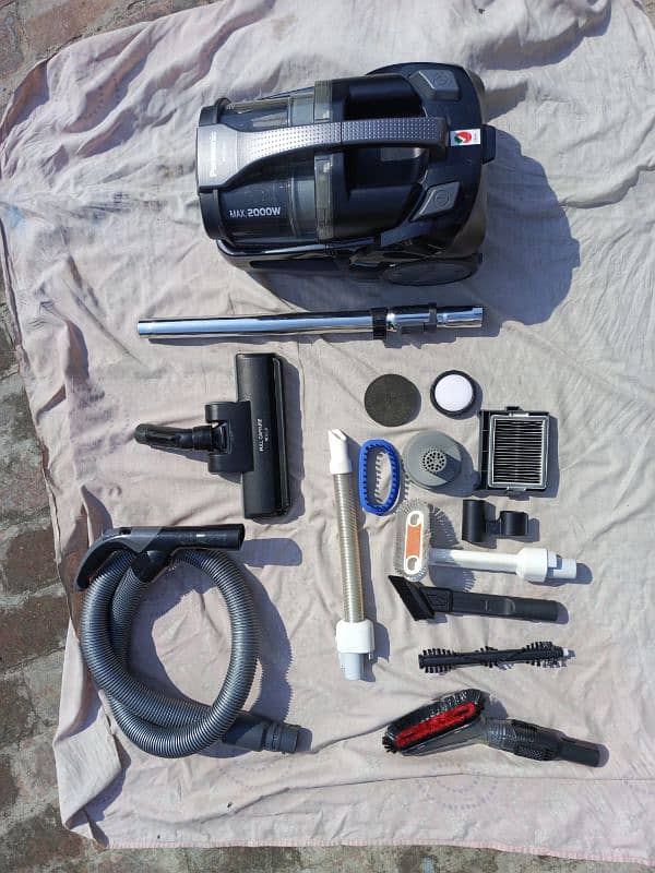 Panasonic MC-CL565 vacuum cleaner for sale 11