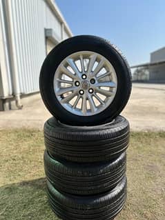 Yokohama Tyres & Toyota Crown Royal Saloon 2005 Original Rims