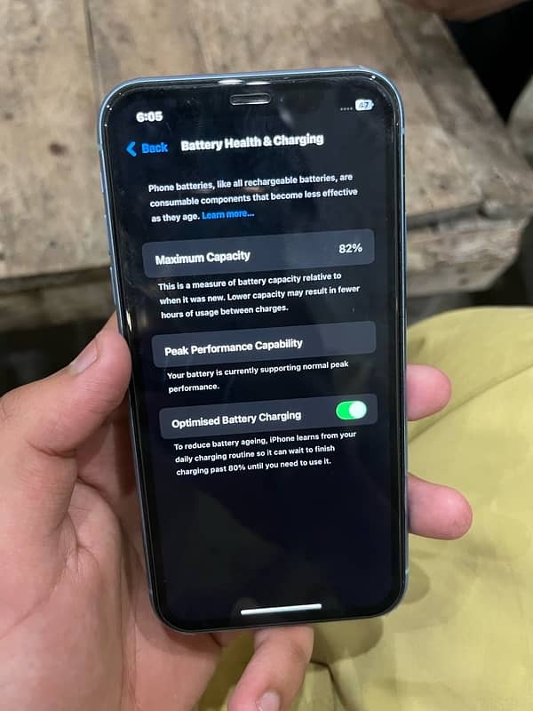 iPhone XR 64gb Jv 4