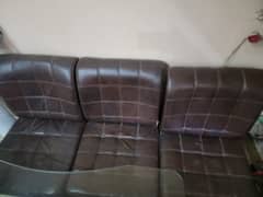 4 seater sofa with one table