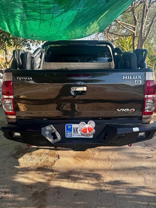 Toyota Hilux 2005 registered 2008 Thailand 3