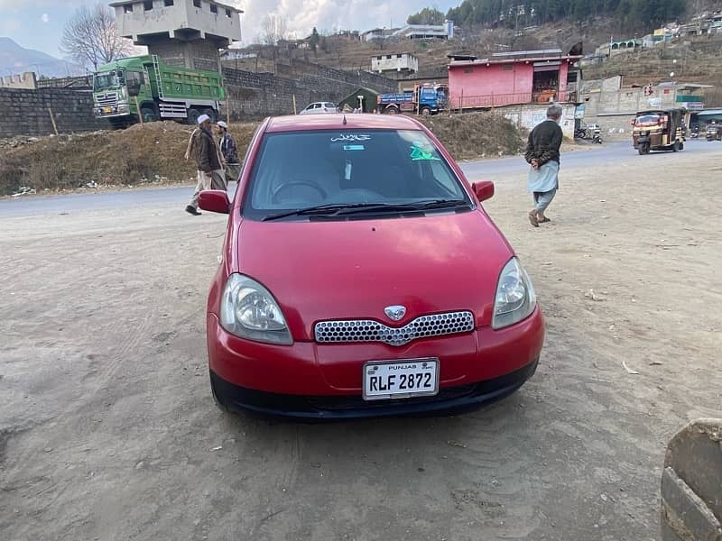 Toyota Vitz 2001 4