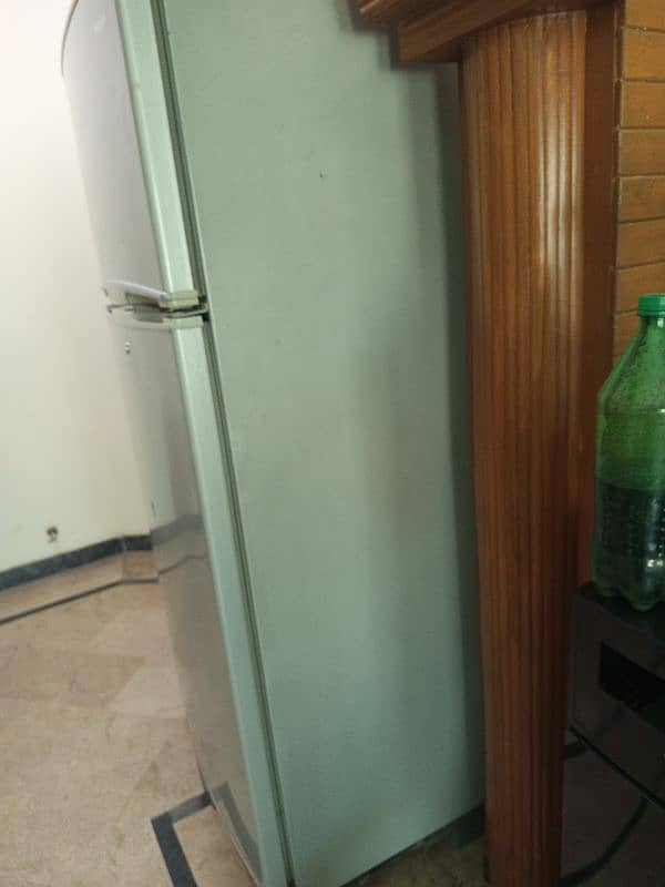 Hair refrigerator, never repaired, perfect condition 1