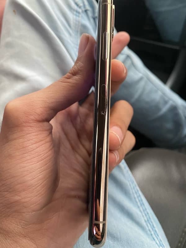 Iphone Xs 64Gb Non Pta Water Pack Condition 10/9.5 Factoty Unlock 1