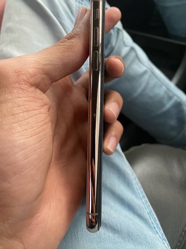 Iphone Xs 64Gb Non Pta Water Pack Condition 10/9.5 Factoty Unlock 4