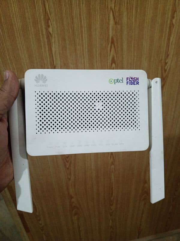 Huawei Gpon dual band wifi router 0