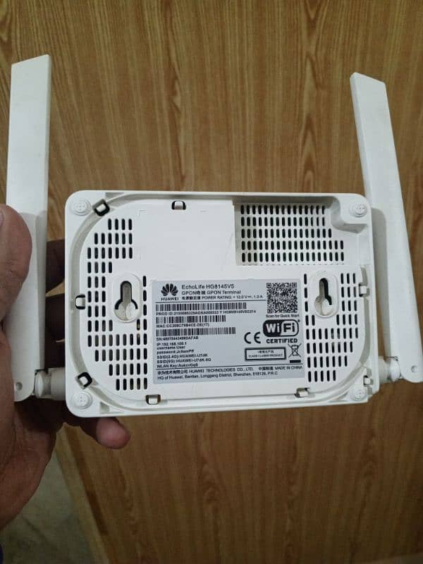 Huawei Gpon dual band wifi router 1