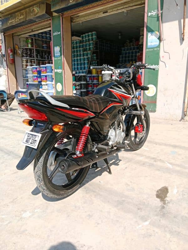 Honda 125 CBF Model 20/21 3