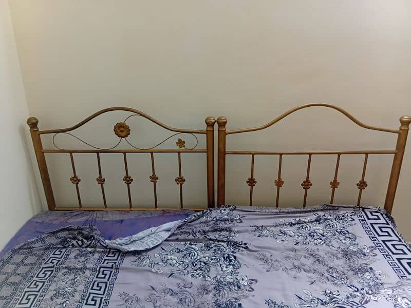 2 Single Bed For Sale 0