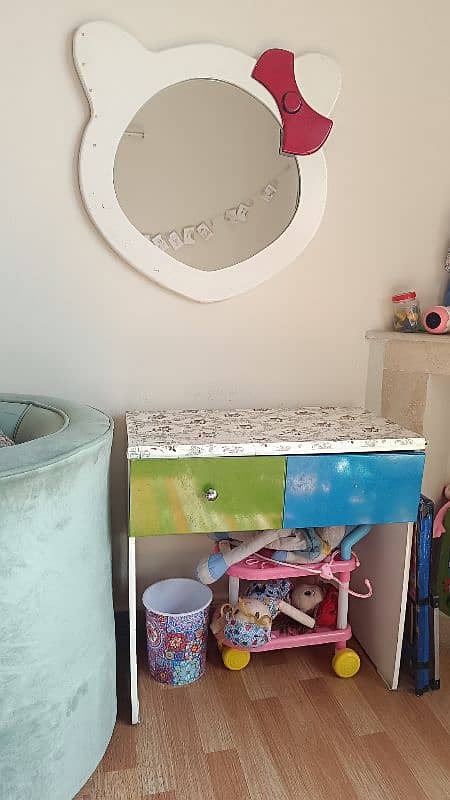 kids beds with side table , Dressing table and dressing mirror 2