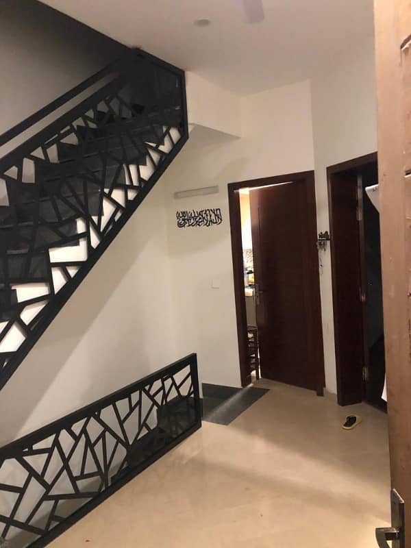 Upper Portion For Rent 5