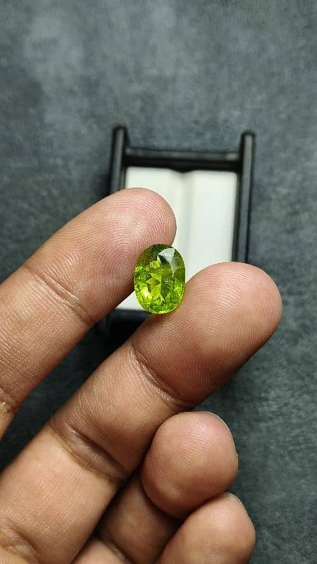 Natural Peridot 100% pure Original (zabarjad) good size low price 4