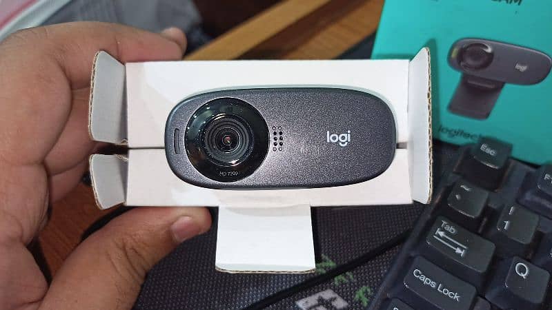 Logitech c13 hd webcam 0