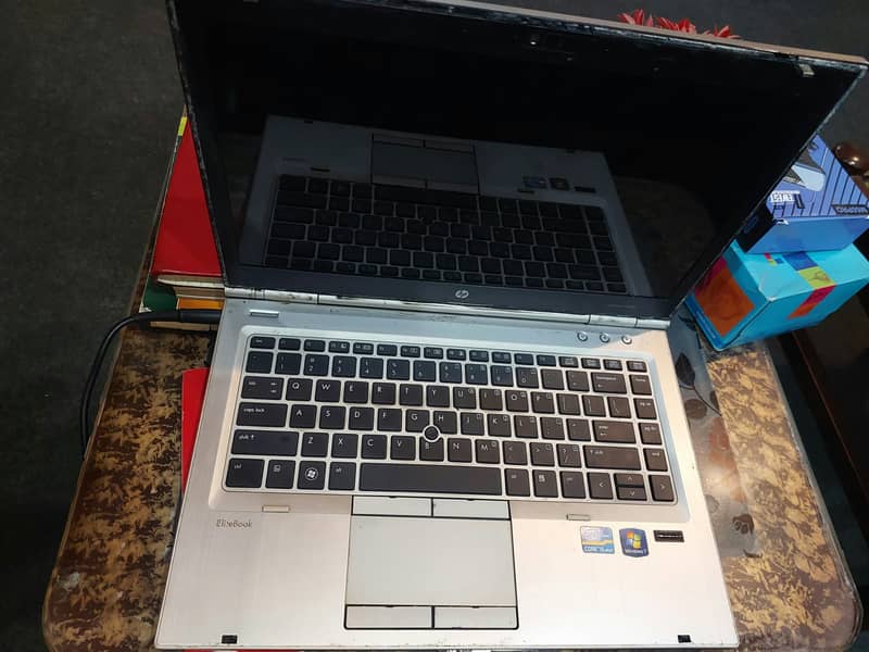 Hp EliteBook 8470p - Core i5 3rd Generation - 4GB RAM - 500GB HDD 3