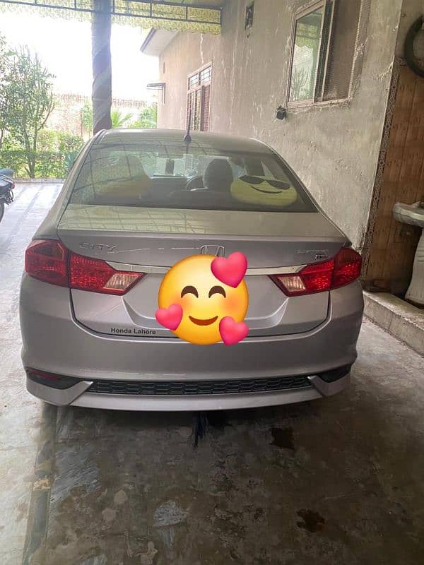 Honda City IVTEC 2022 0/3/0/9/4/4/6/8/8/2/2 0