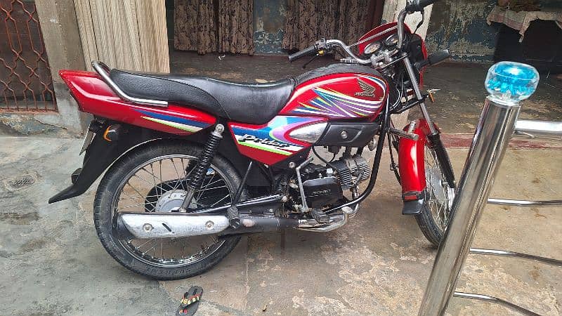 Honda Pridor in good condition 7