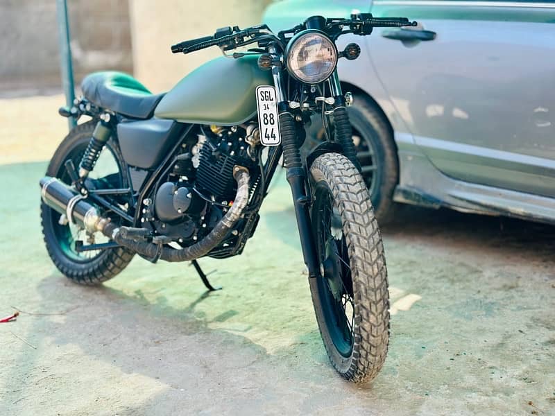 suzuki gs150 converted into cafe racer 0