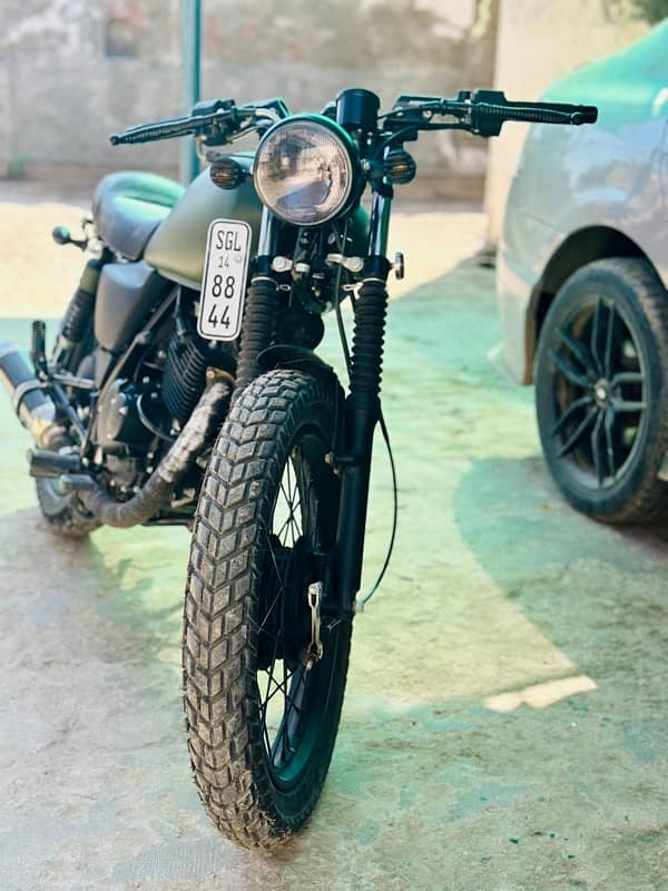 suzuki gs150 converted into cafe racer 1