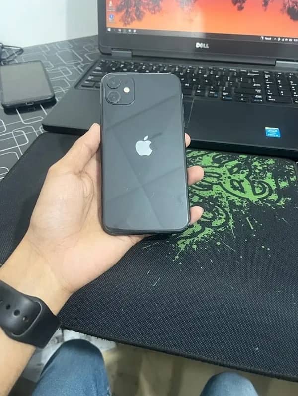 iPhone 11 in 256 gb factory unlocked. 9