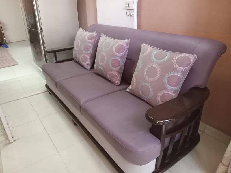 5 seater set available for sale 0