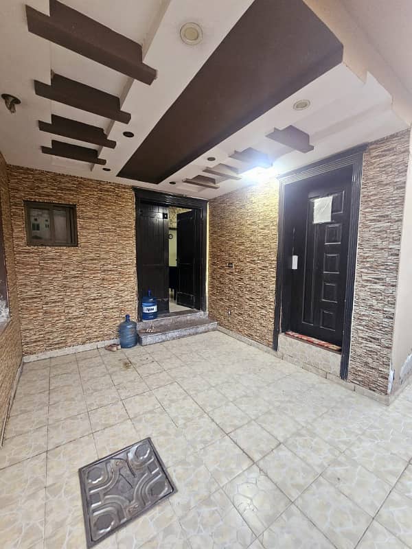 5 Marla Used House Available For Sale In BB Block Bahria Town Lahore 9