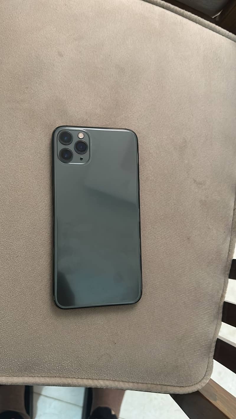 Apple iPhone 11 Pro Max 0