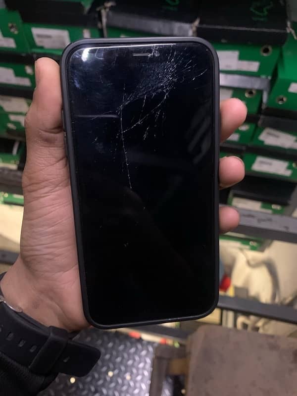 iPhone XR non pta 2