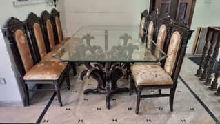 dinning table with eight chairs for sale