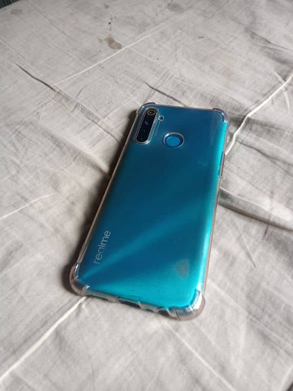 Realme 5i //64GB. \\ Snapdragon 665 contact03270453449 0