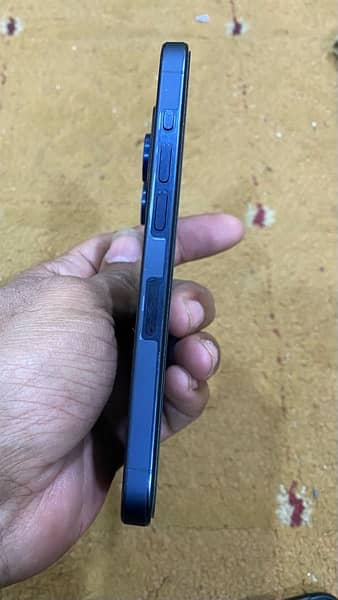 i phone 15 pro (urgent sale) 2