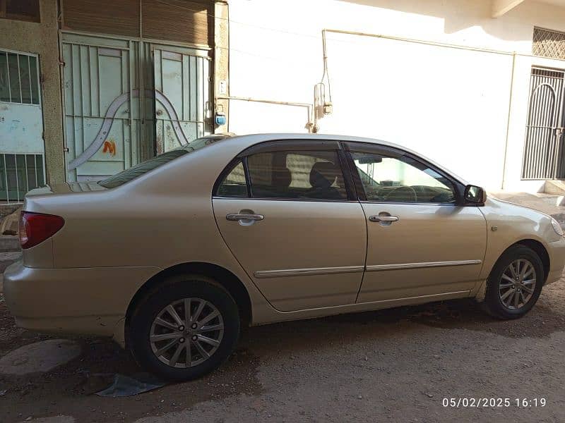 Toyota Corolla Altis 2006 4