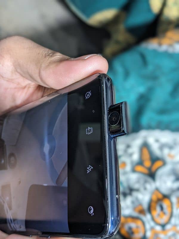 OnePlus 7 Pro PopUp Cam 8/256 Dual Sim PTA Approved 3