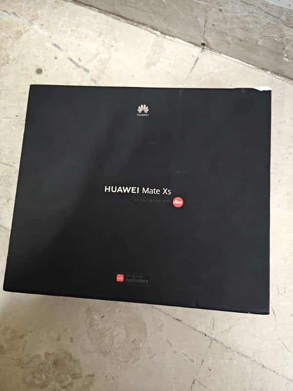 Huawei Mate XS PTA approved . dual sim . 512gb like new condition. 5