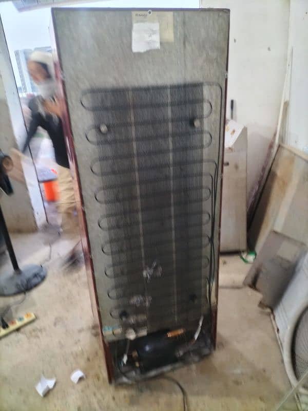 waves fridge for sale 5